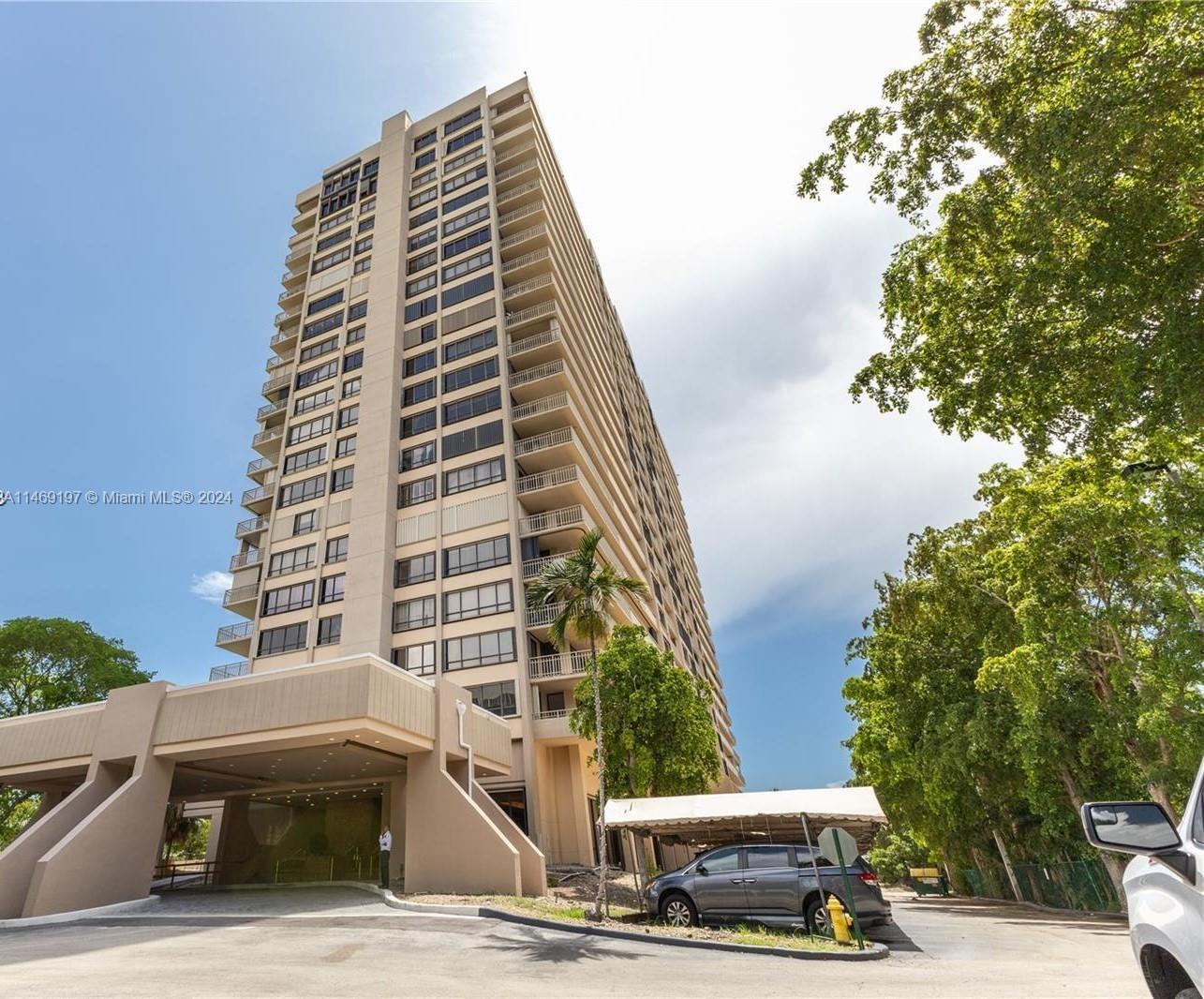11113 Biscayne Blvd 251, Miami, Florida 33181, 2 Bedrooms Bedrooms, ,2 BathroomsBathrooms,Residential,For Sale,11113 Biscayne Blvd 251,A11469197