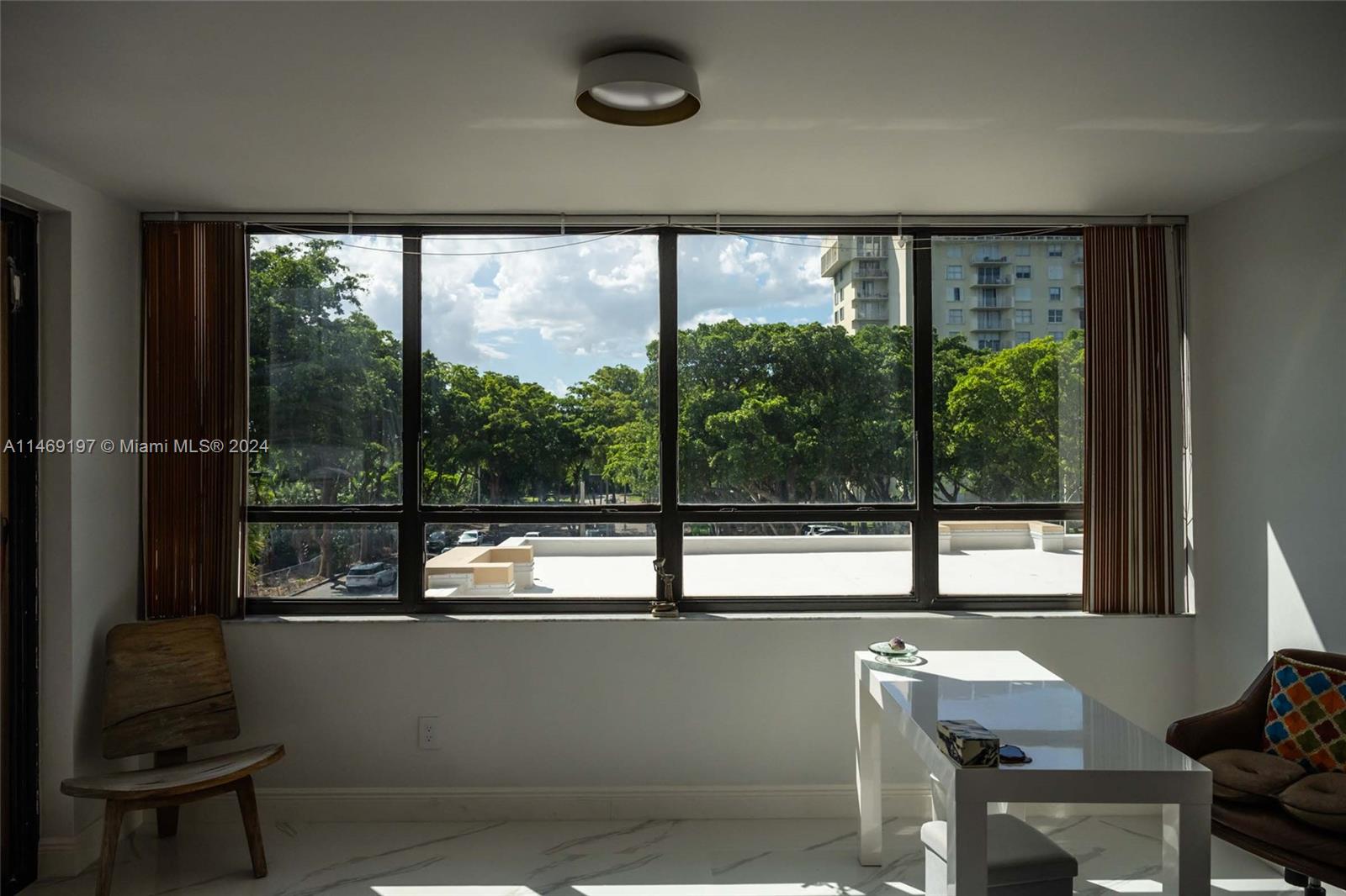 Large Open Floor Plan - Office Area