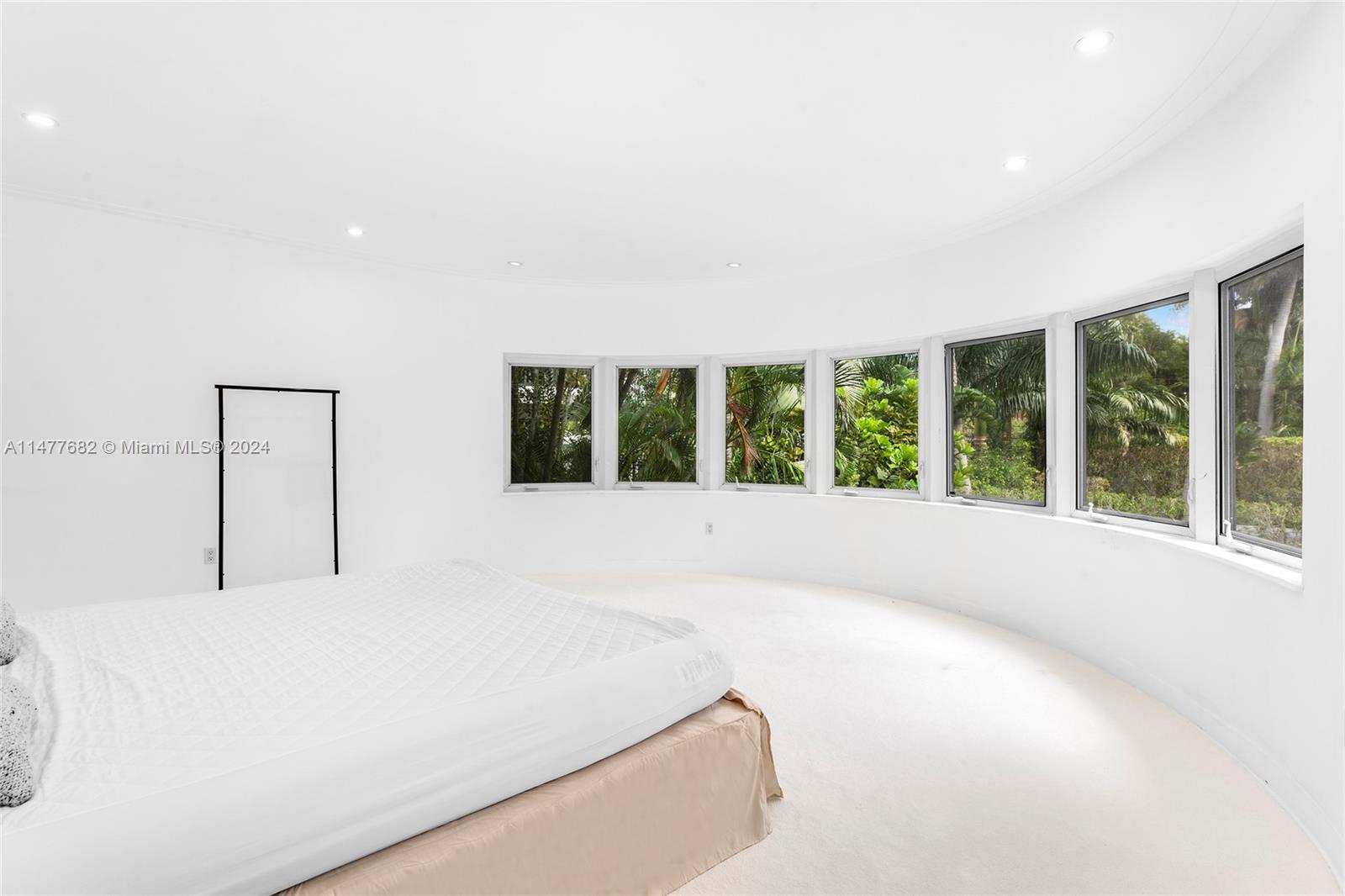 214 W San Marino Dr, Miami Beach, Florida 33139, 4 Bedrooms Bedrooms, ,5 BathroomsBathrooms,Residential,For Sale,214 W San Marino Dr,A11477682