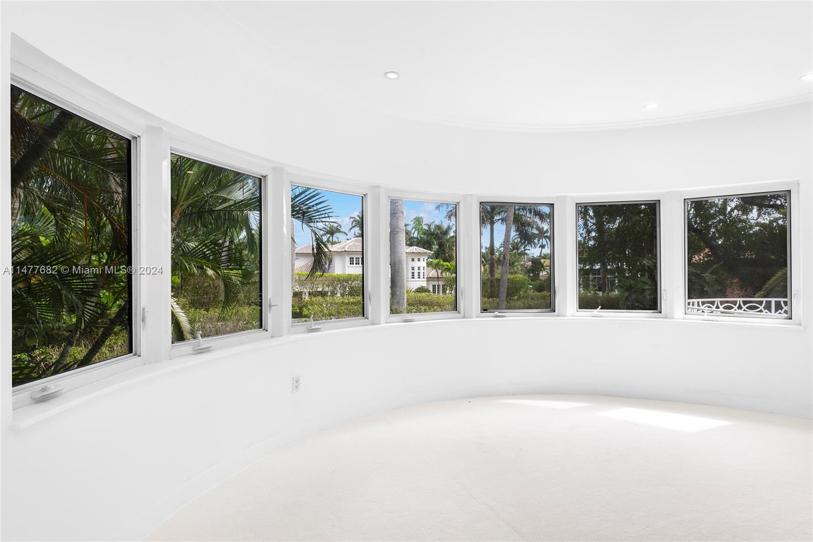 214 W San Marino Dr, Miami Beach, Florida 33139, 4 Bedrooms Bedrooms, ,5 BathroomsBathrooms,Residential,For Sale,214 W San Marino Dr,A11477682