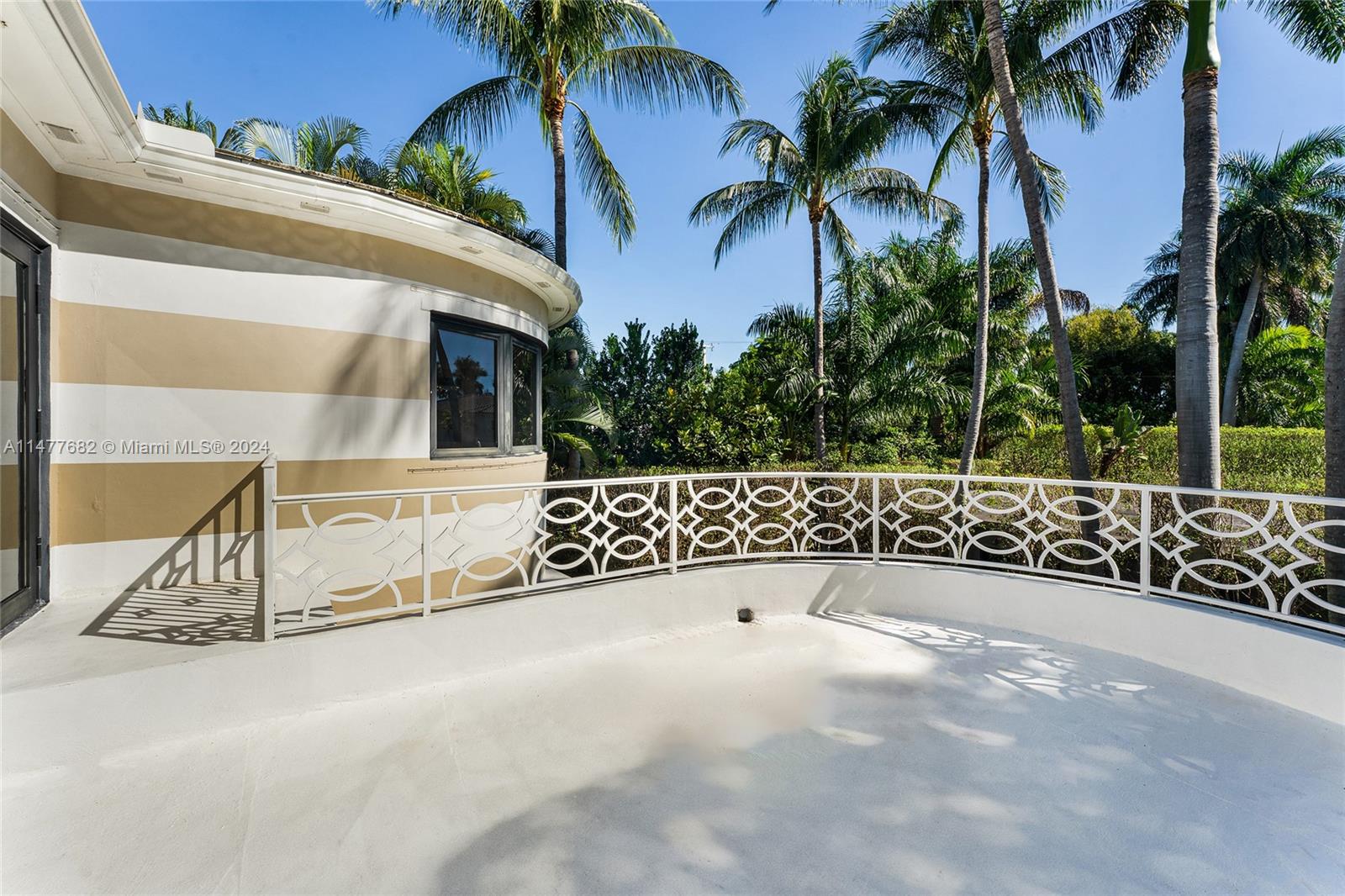 214 W San Marino Dr, Miami Beach, Florida 33139, 4 Bedrooms Bedrooms, ,5 BathroomsBathrooms,Residential,For Sale,214 W San Marino Dr,A11477682