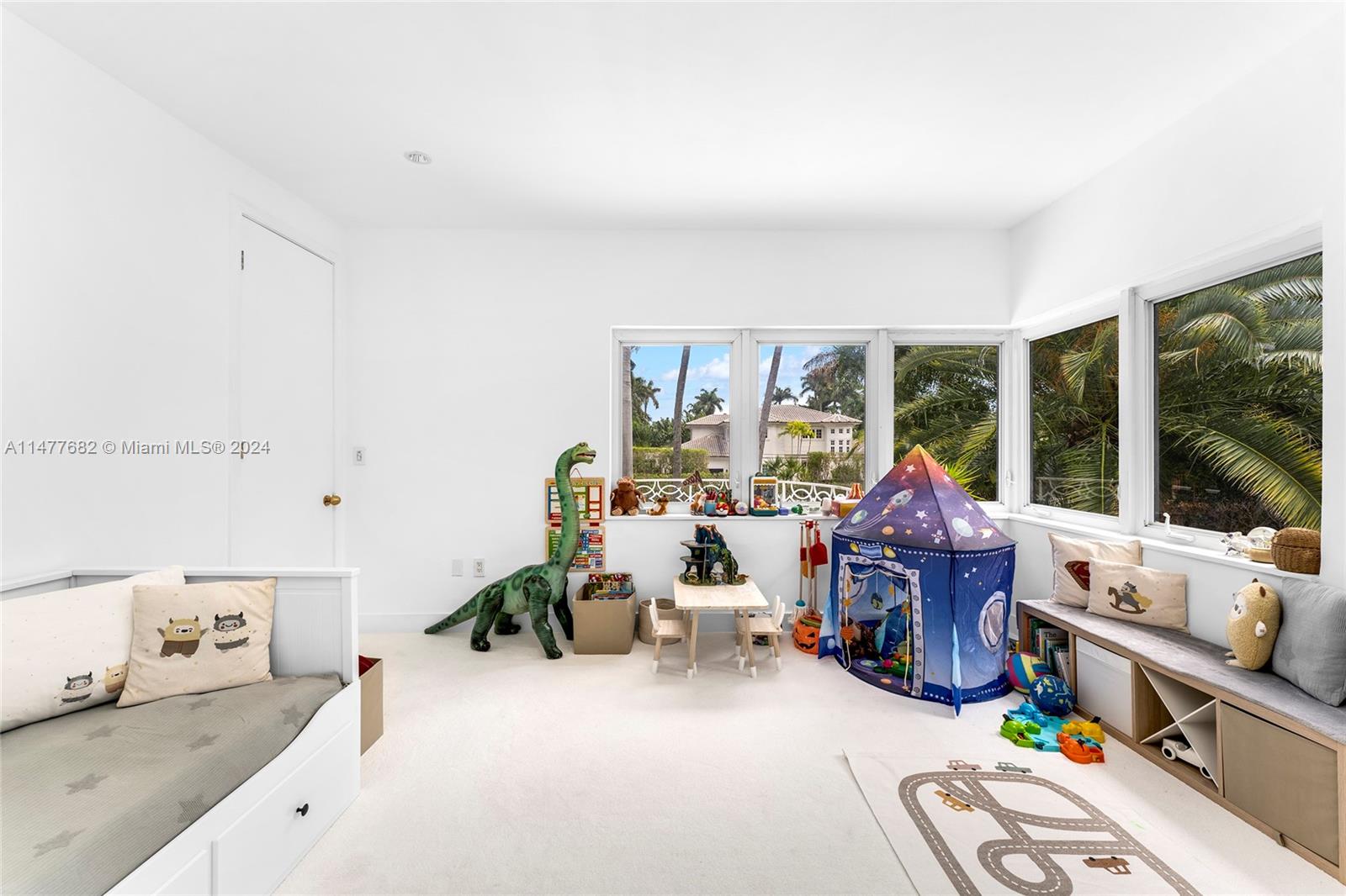 214 W San Marino Dr, Miami Beach, Florida 33139, 4 Bedrooms Bedrooms, ,5 BathroomsBathrooms,Residential,For Sale,214 W San Marino Dr,A11477682