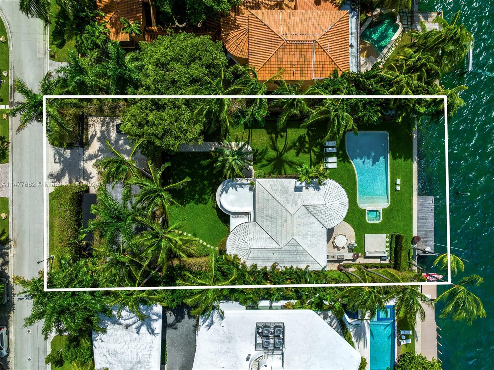 214 W San Marino Dr, Miami Beach, Florida 33139, 4 Bedrooms Bedrooms, ,5 BathroomsBathrooms,Residential,For Sale,214 W San Marino Dr,A11477682