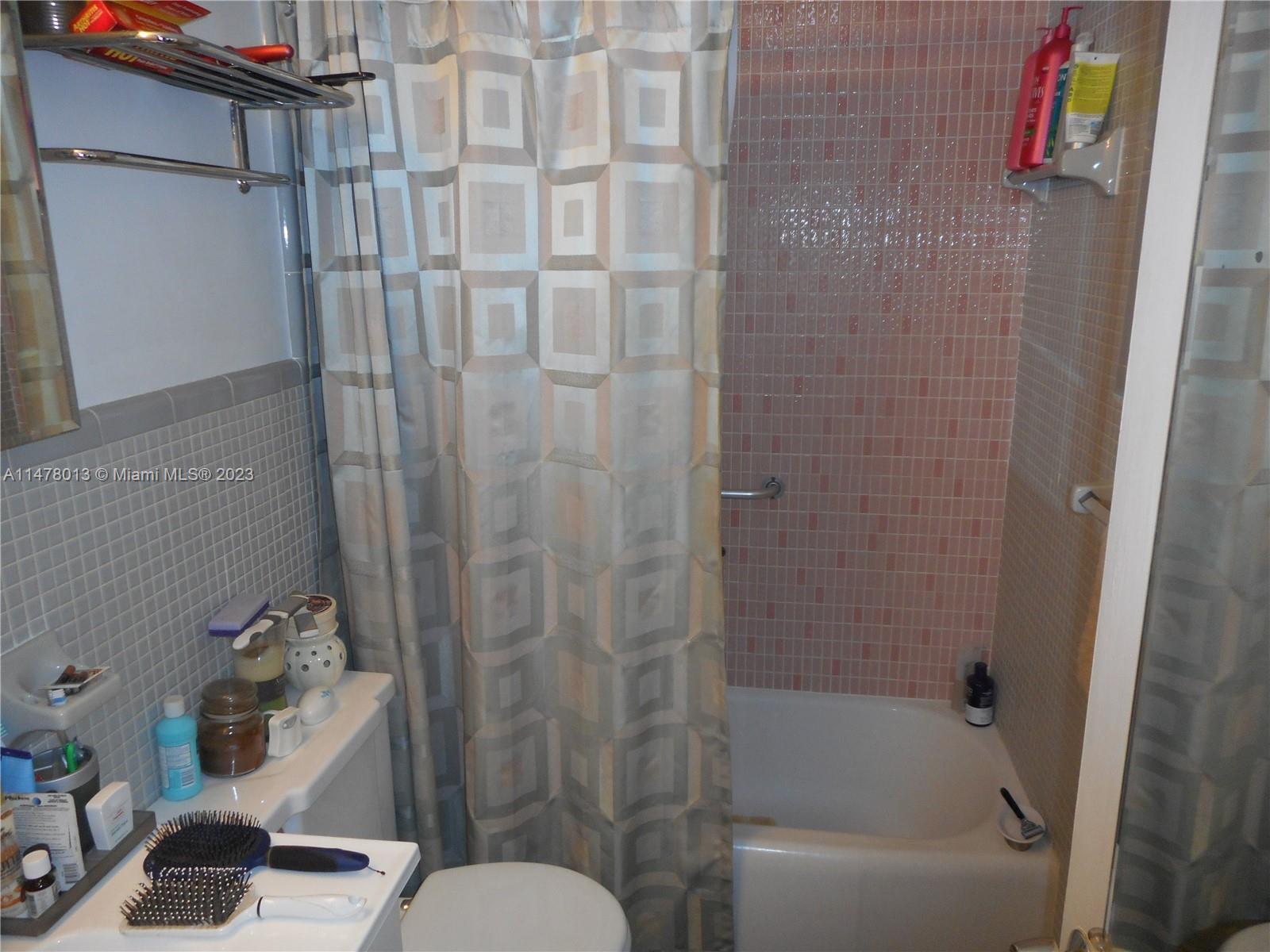 9700 E Bay Harbor Dr 505, Bay Harbor Islands, Florida 33154, 1 Bedroom Bedrooms, ,1 BathroomBathrooms,Residential,For Sale,9700 E Bay Harbor Dr 505,A11478013