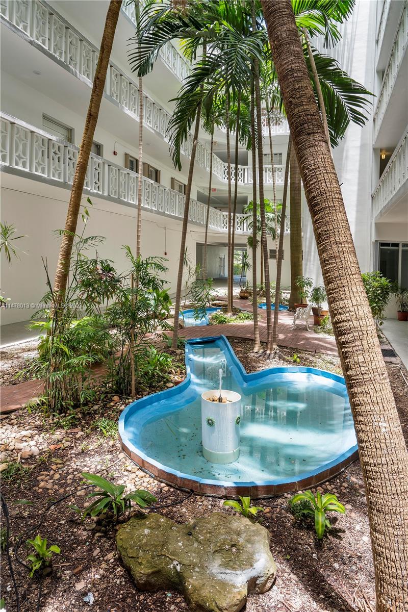 9700 E Bay Harbor Dr 505, Bay Harbor Islands, Florida 33154, 1 Bedroom Bedrooms, ,1 BathroomBathrooms,Residential,For Sale,9700 E Bay Harbor Dr 505,A11478013