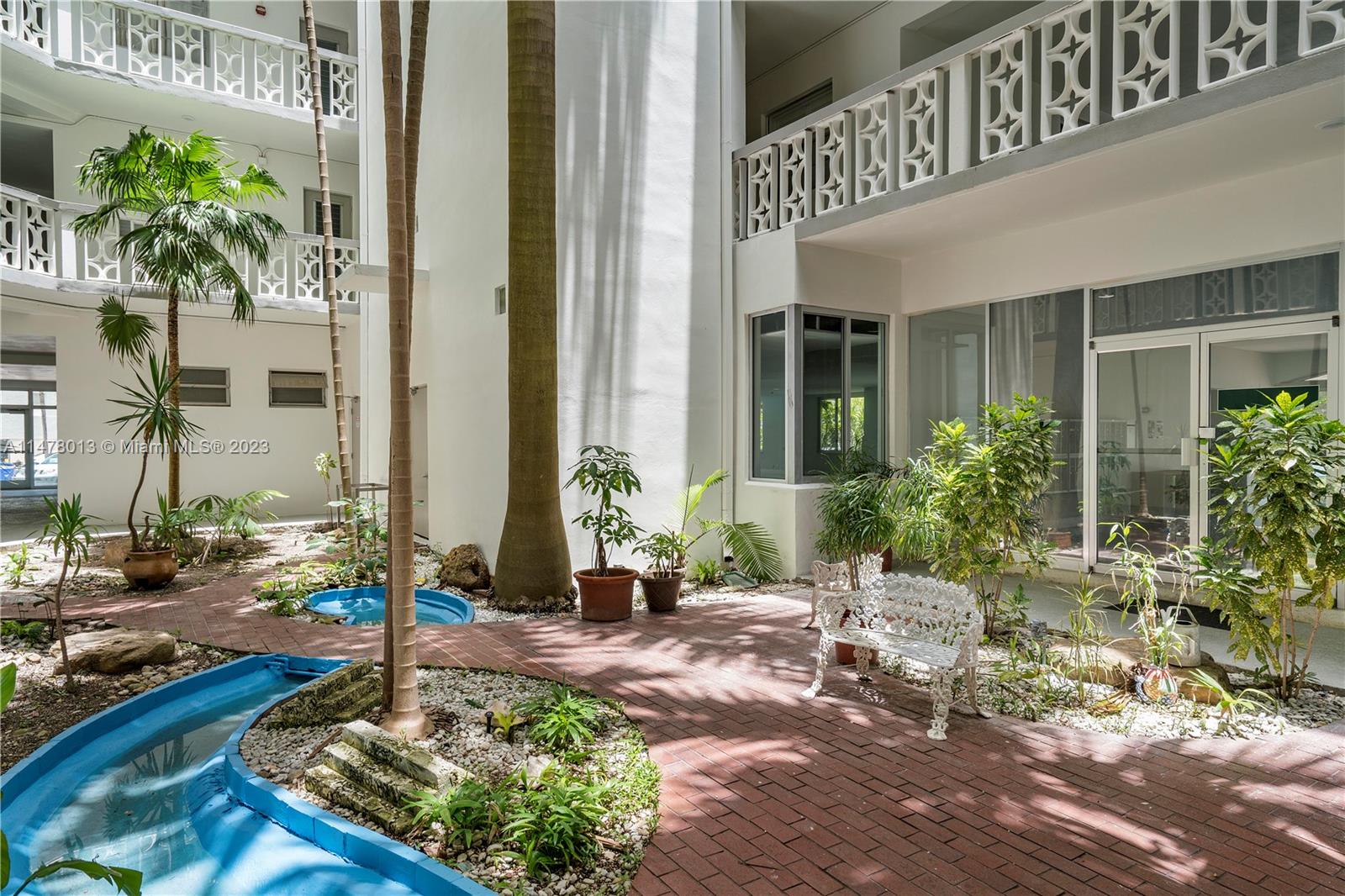 9700 E Bay Harbor Dr 505, Bay Harbor Islands, Florida 33154, 1 Bedroom Bedrooms, ,1 BathroomBathrooms,Residential,For Sale,9700 E Bay Harbor Dr 505,A11478013