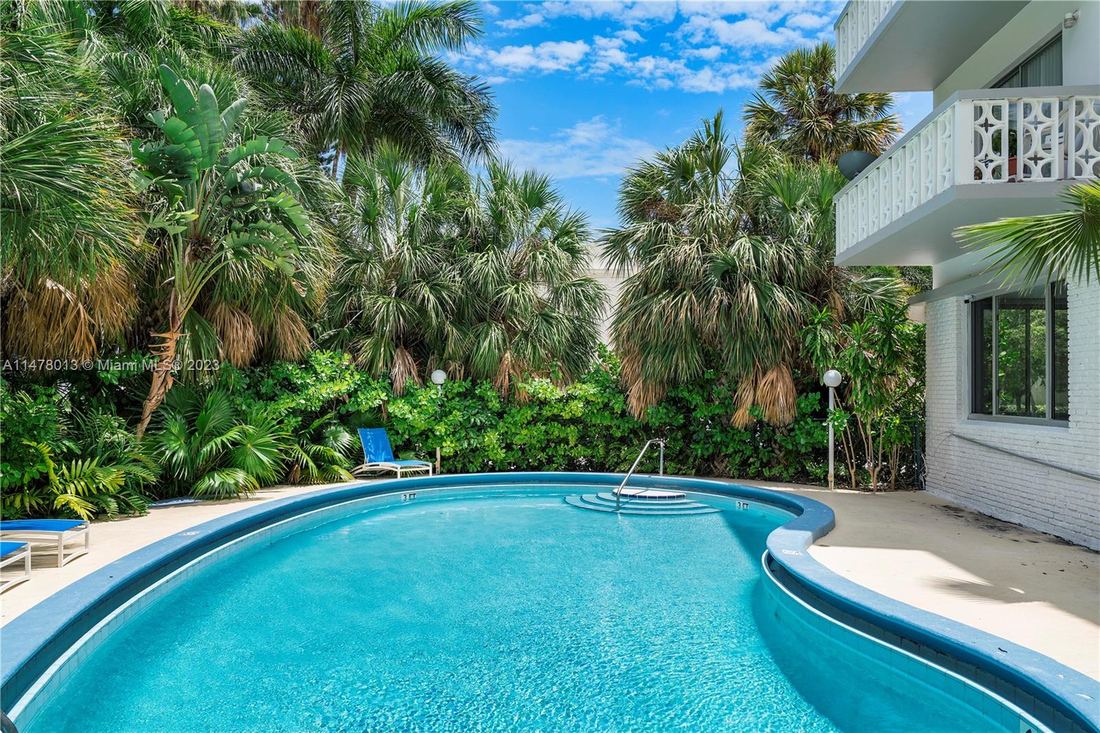 9700 E Bay Harbor Dr 505, Bay Harbor Islands, Florida 33154, 1 Bedroom Bedrooms, ,1 BathroomBathrooms,Residential,For Sale,9700 E Bay Harbor Dr 505,A11478013