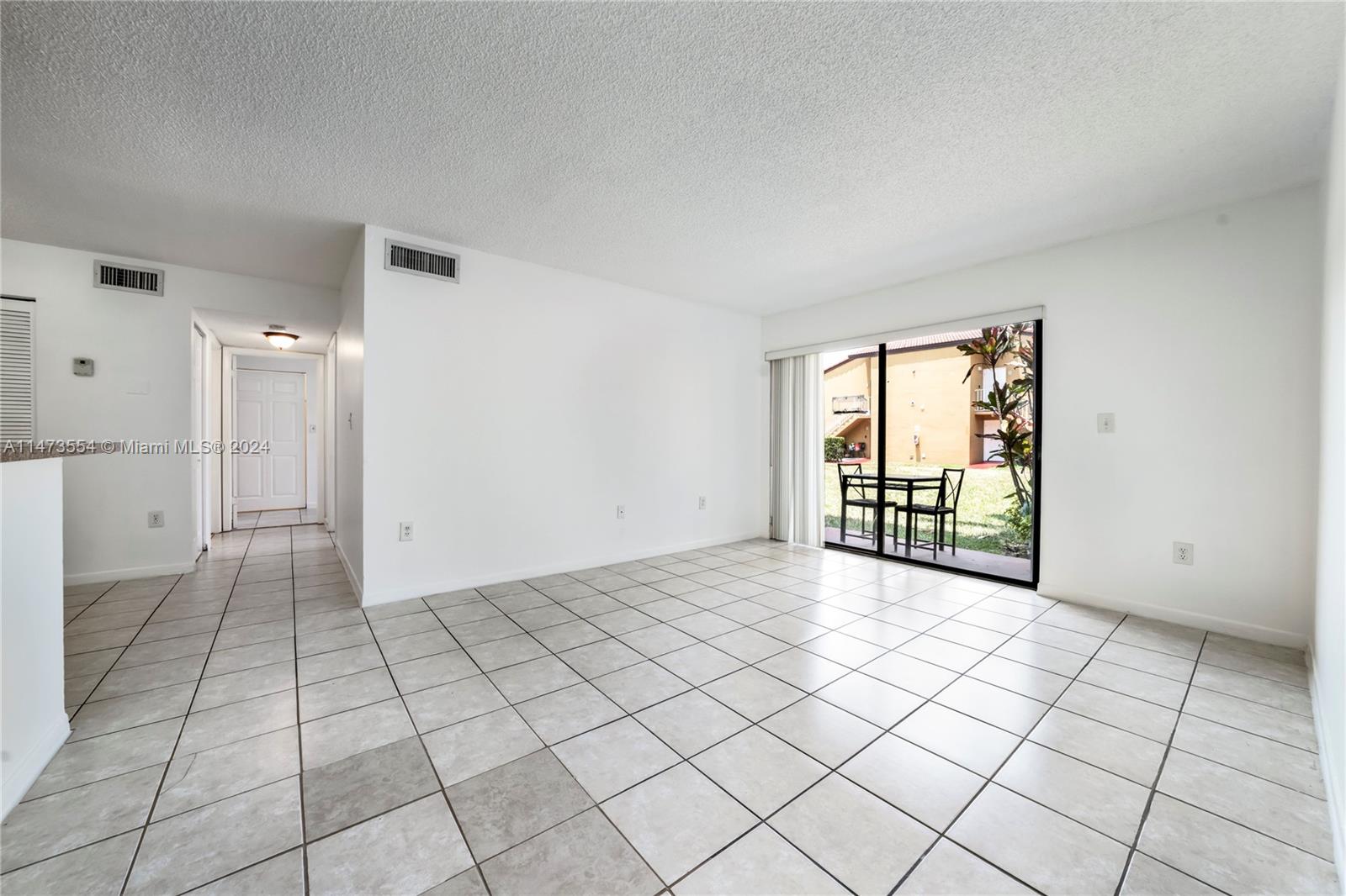 15550 SW 80th St E-106, Miami, Florida 33193, 2 Bedrooms Bedrooms, ,2 BathroomsBathrooms,Residential,For Sale,15550 SW 80th St E-106,A11473554