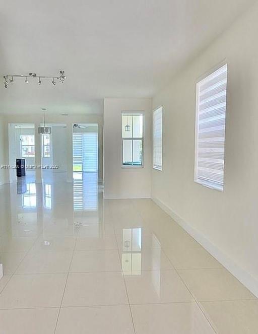 10464 70th Ln, Doral, FL, 33178 United States, 5 Bedrooms Bedrooms, ,5 BathroomsBathrooms,Residential,For Sale,70th Ln,A11478200