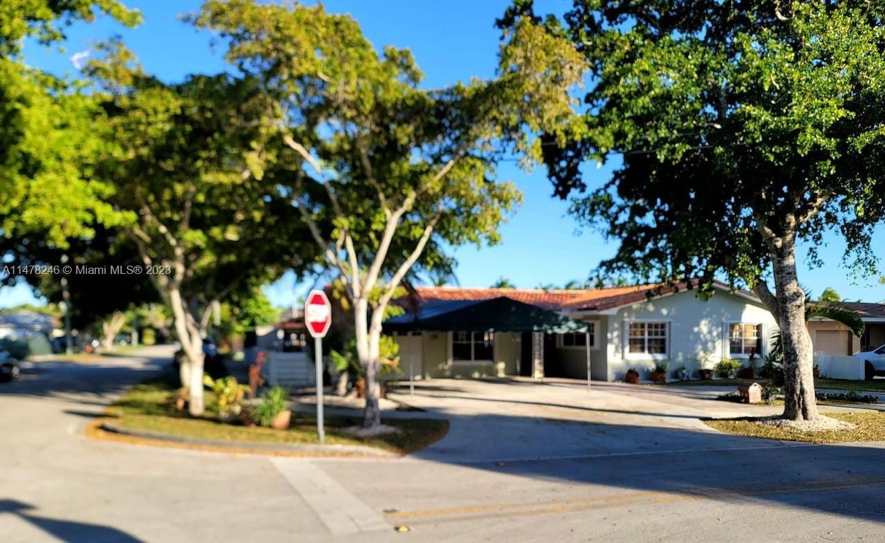 12945 Cherry Rd, North Miami, Florida 33181, 4 Bedrooms Bedrooms, ,3 BathroomsBathrooms,Residential,For Sale,12945 Cherry Rd,A11478246
