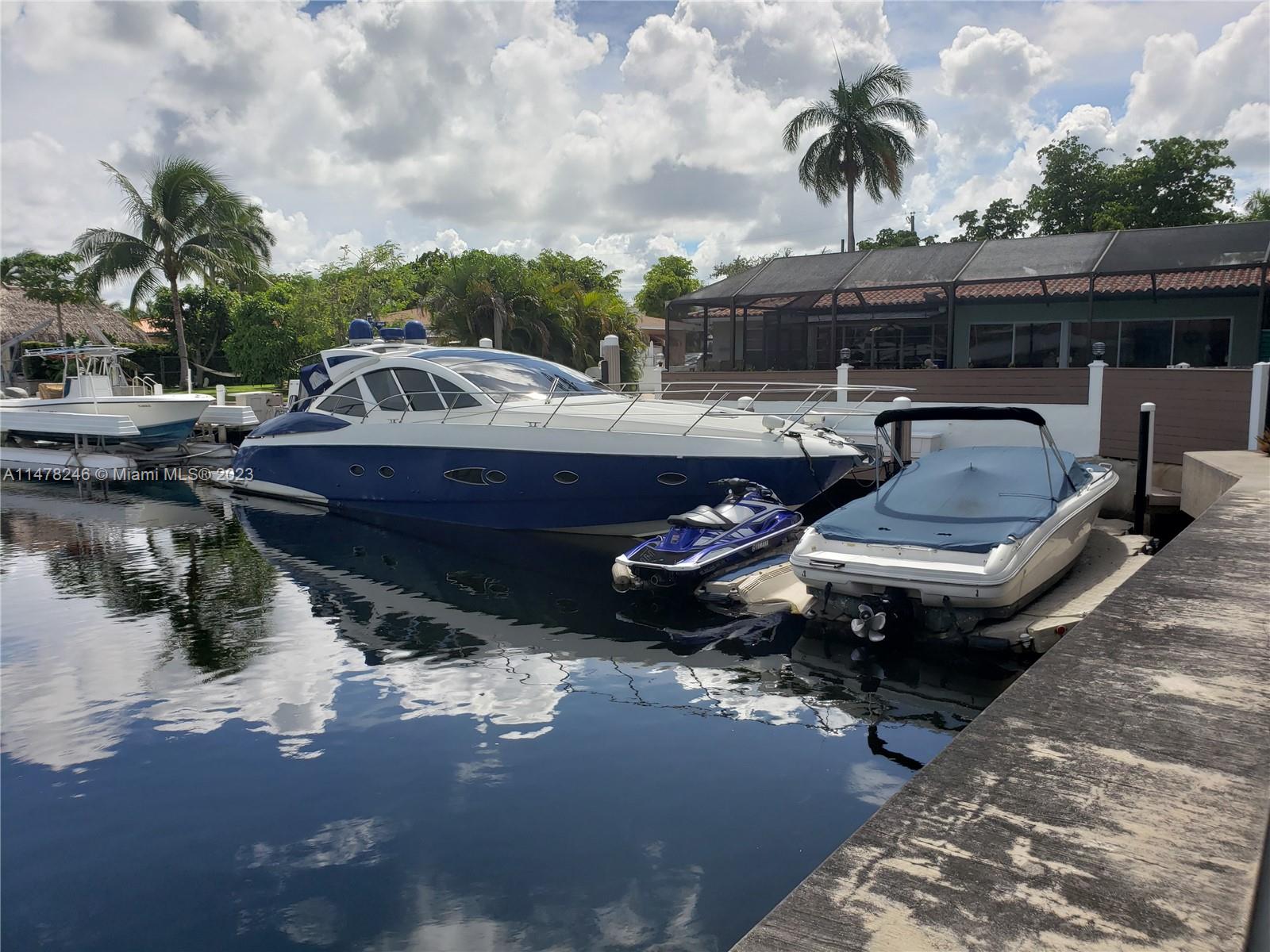 Dock