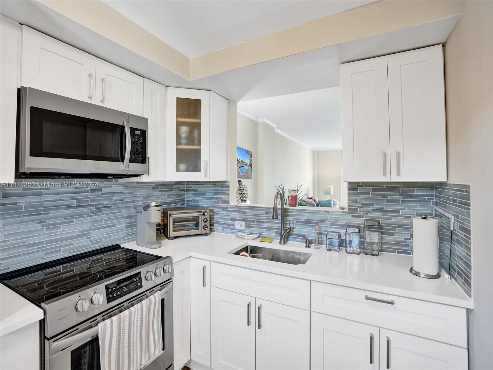 1777 15th St, Fort Lauderdale, FL, 33316 United States, 2 Bedrooms Bedrooms, ,2 BathroomsBathrooms,Residential,For Sale,15th St,A11478350