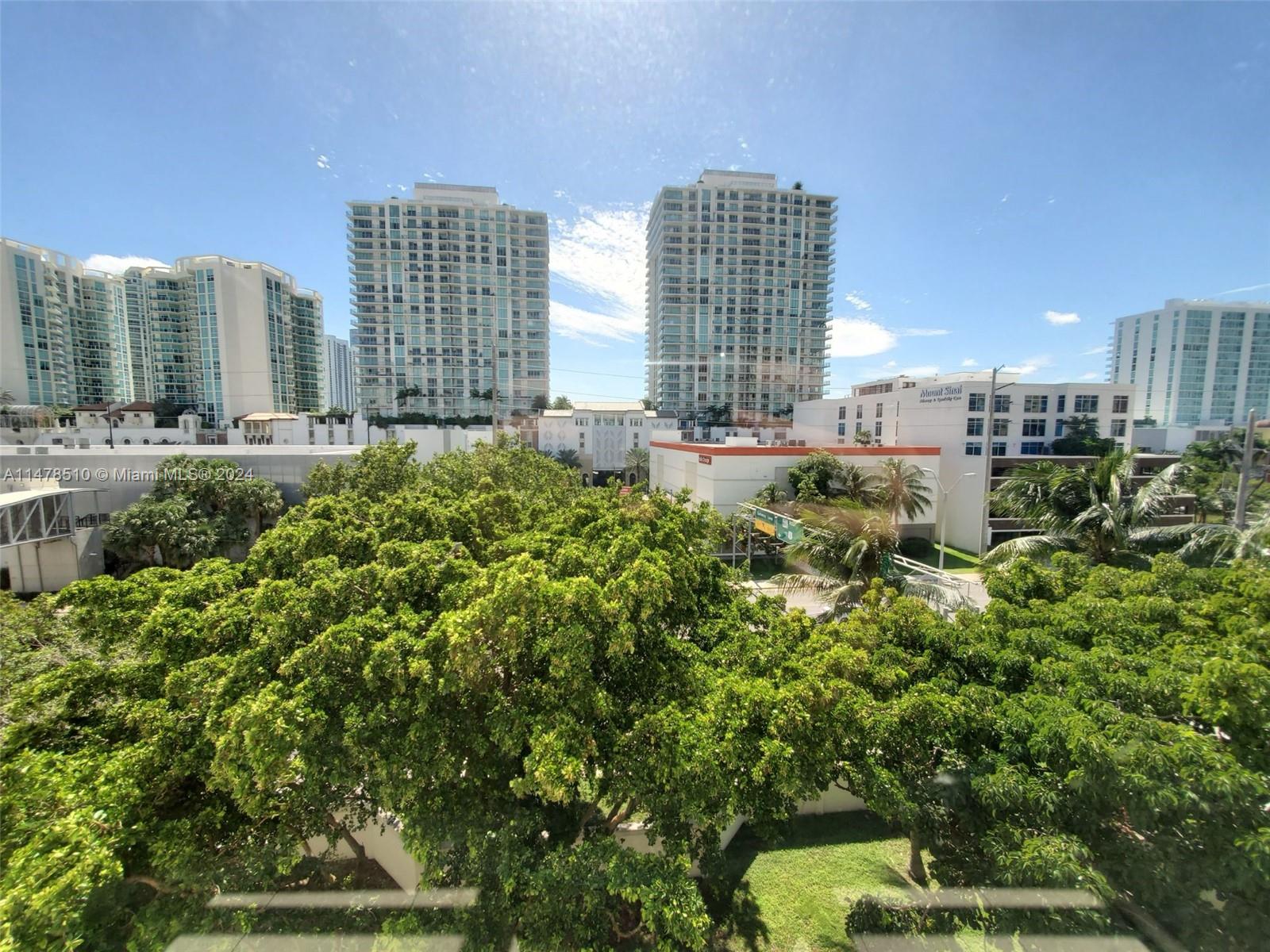 16909 BAY ROAD, Sunny Isles Beach, FL, 33160 United States, 2 Bedrooms Bedrooms, ,2 BathroomsBathrooms,Residential,For Sale,BAY ROAD,A11478510