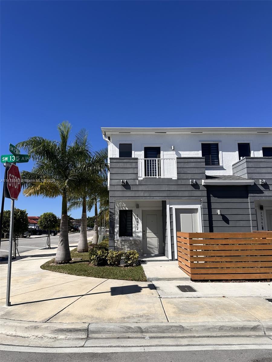 25372 SW 135th Ave 25372, Homestead, Florida 33032, 3 Bedrooms Bedrooms, ,3 BathroomsBathrooms,Residentiallease,For Rent,25372 SW 135th Ave 25372,A11478563
