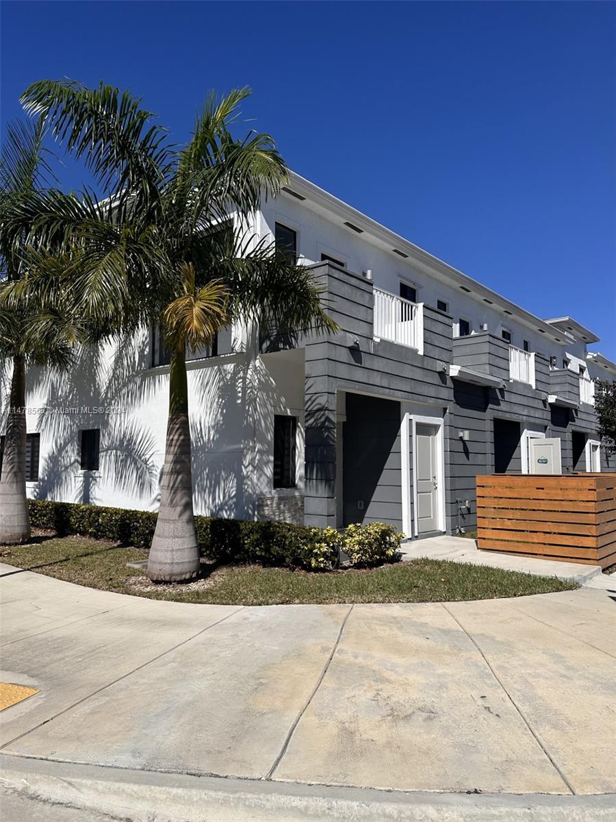 25372 SW 135th Ave 25372, Homestead, Florida 33032, 3 Bedrooms Bedrooms, ,3 BathroomsBathrooms,Residentiallease,For Rent,25372 SW 135th Ave 25372,A11478563