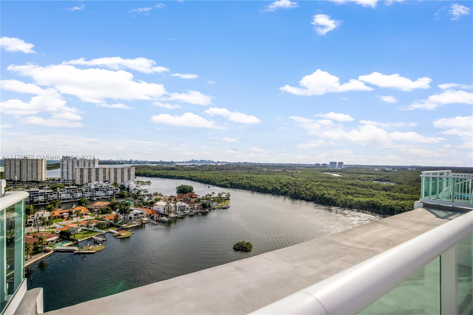 400 Sunny Isles Blvd, Sunny Isles Beach, FL, 33160 United States, 4 Bedrooms Bedrooms, ,4 BathroomsBathrooms,Residential,For Sale,Sunny Isles Blvd,A11478078