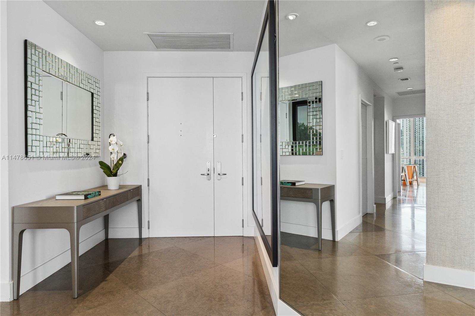 901 Brickell Key Blvd, Miami, FL, 33131 United States, 4 Bedrooms Bedrooms, ,4 BathroomsBathrooms,Residential,For Sale,Brickell Key Blvd,A11478651