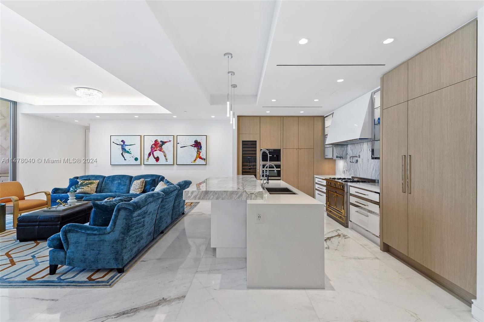 Secondary living/kitchen