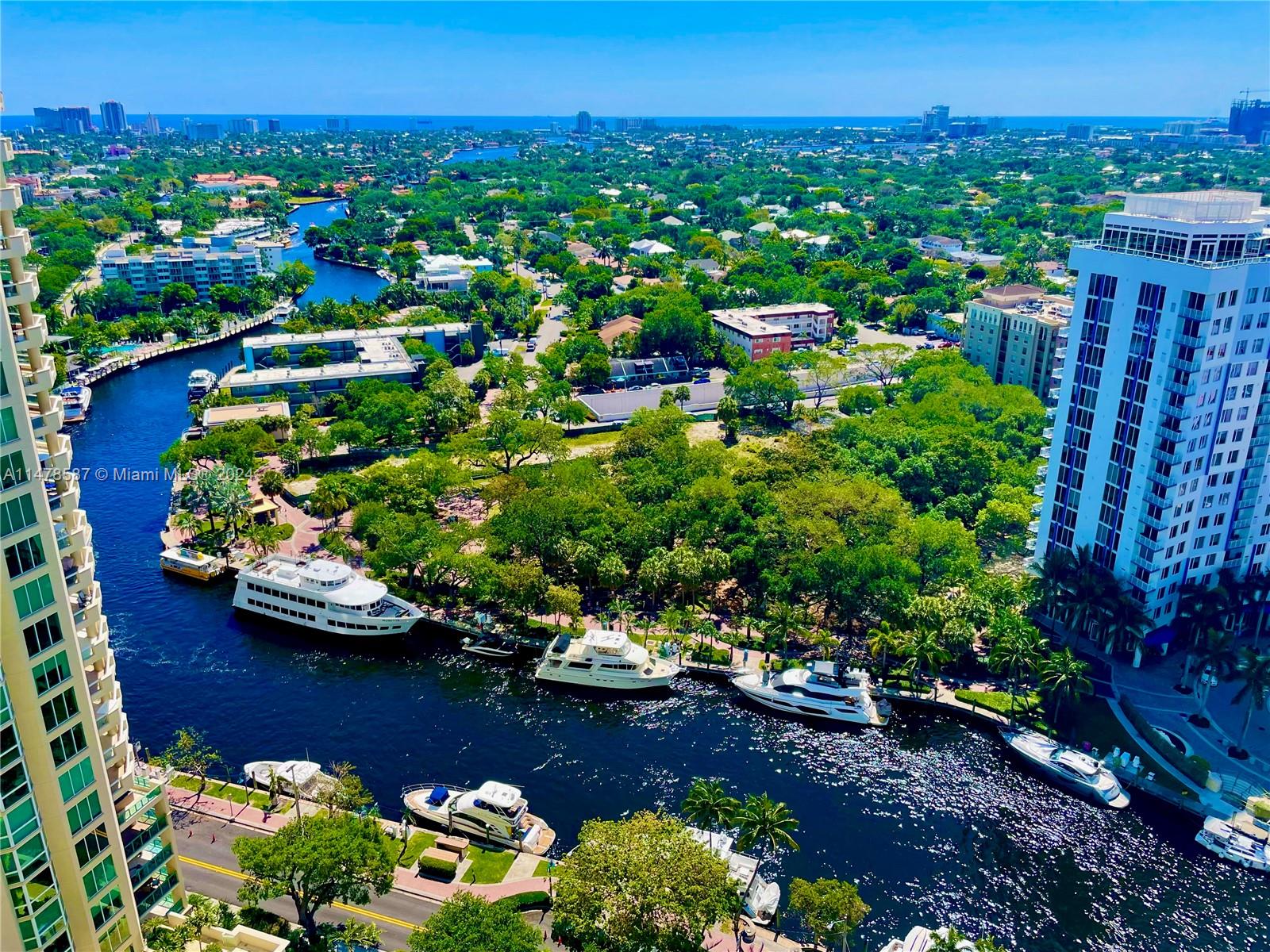 347 New River Dr, Fort Lauderdale, FL, 33301 United States, 2 Bedrooms Bedrooms, ,2 BathroomsBathrooms,Residential,For Sale,New River Dr,A11478587