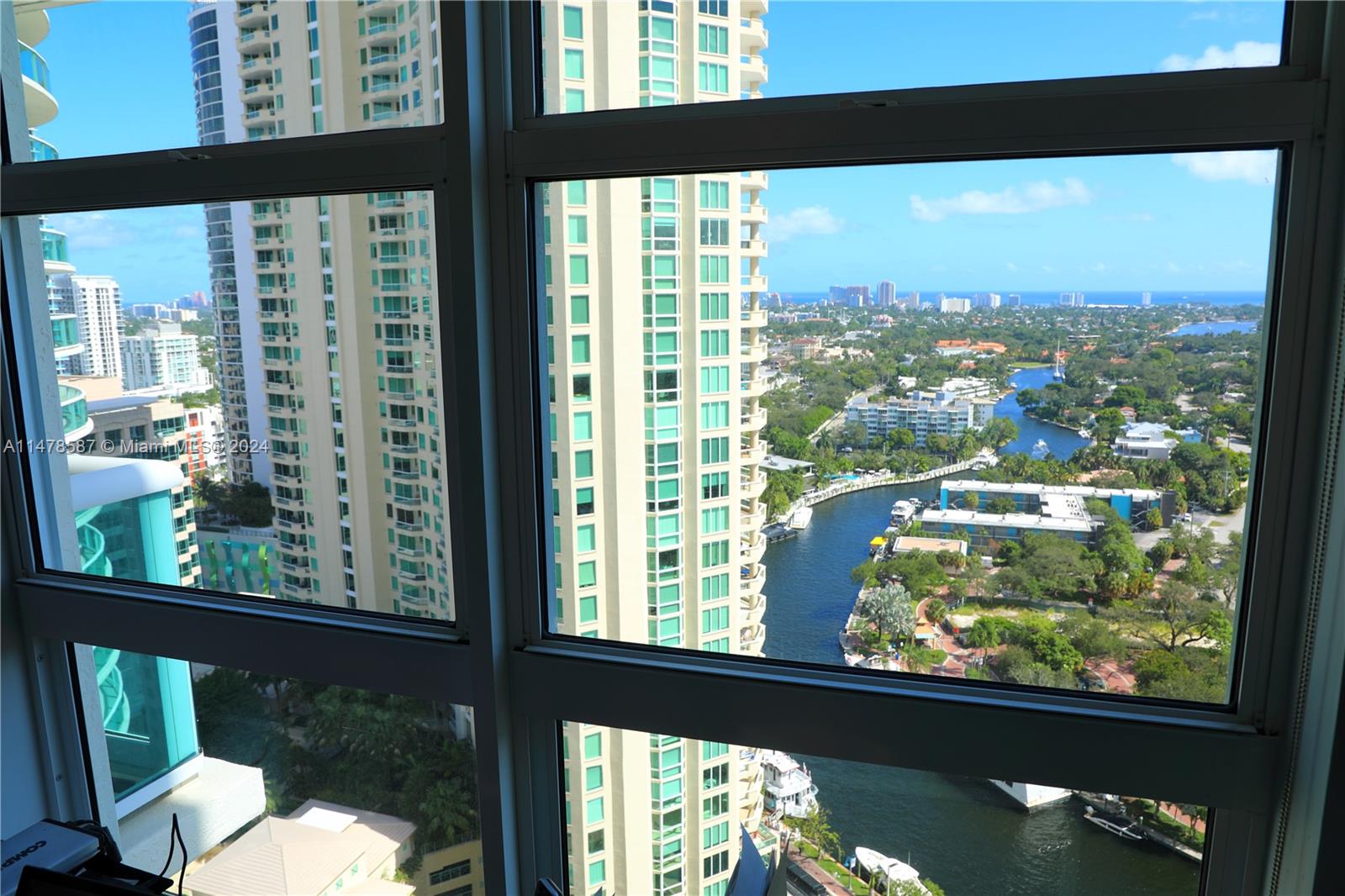 347 New River Dr, Fort Lauderdale, FL, 33301 United States, 2 Bedrooms Bedrooms, ,2 BathroomsBathrooms,Residential,For Sale,New River Dr,A11478587