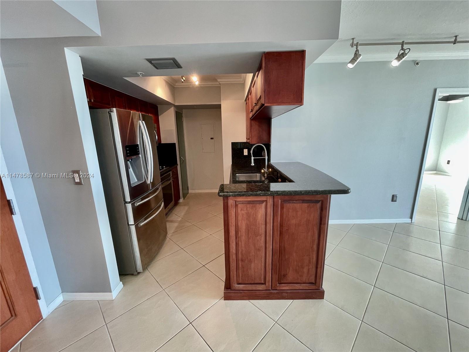 347 New River Dr, Fort Lauderdale, FL, 33301 United States, 2 Bedrooms Bedrooms, ,2 BathroomsBathrooms,Residential,For Sale,New River Dr,A11478587