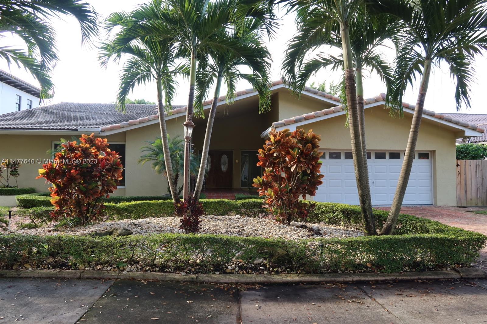 7920 NW 168th Ter  For Sale A11477640, FL