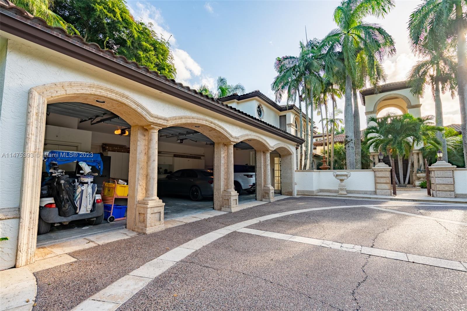 Garage
