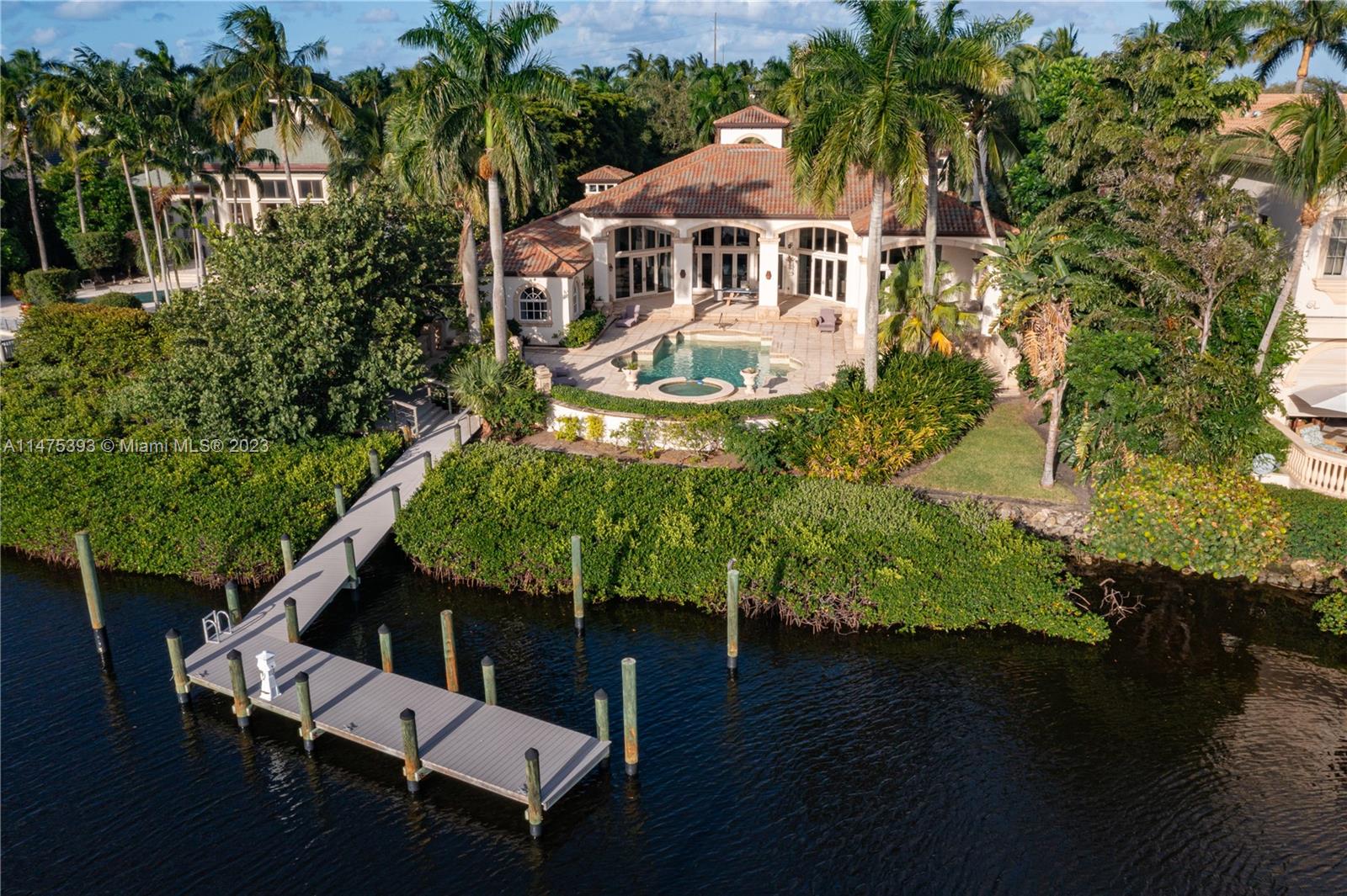 Dock
