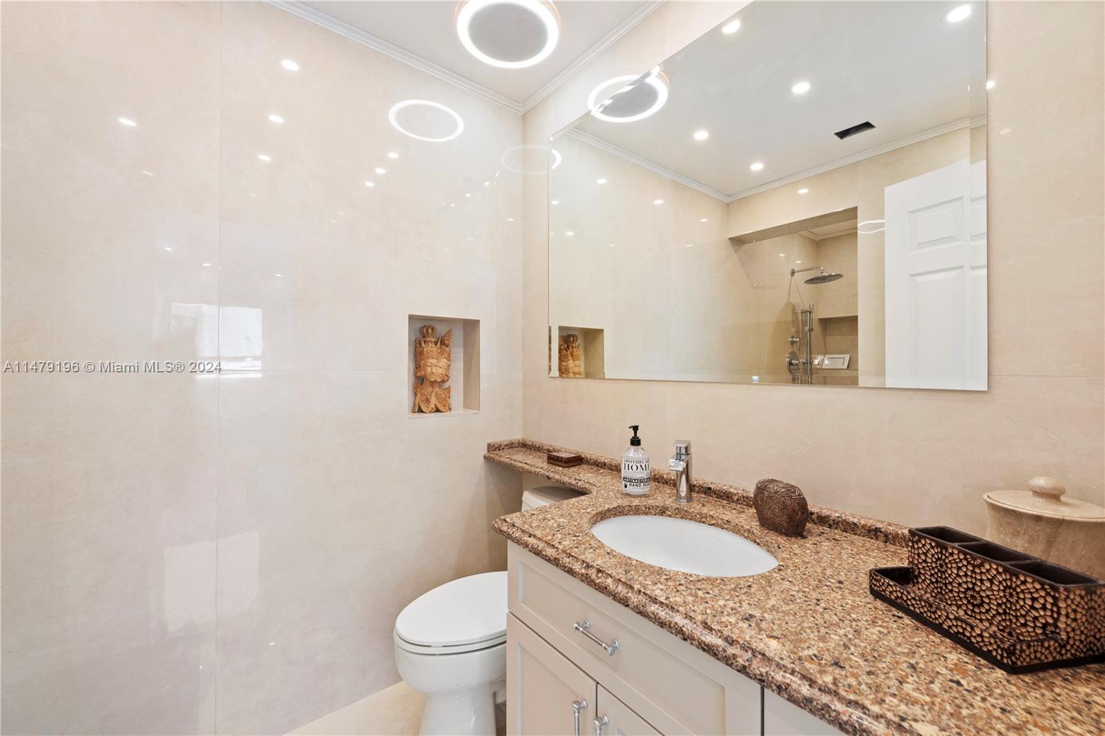 1740 Bayshore Ln, Miami, FL, 33133 United States, 8 Bedrooms Bedrooms, ,10 BathroomsBathrooms,Residential,For Sale,Bayshore Ln,A11479196