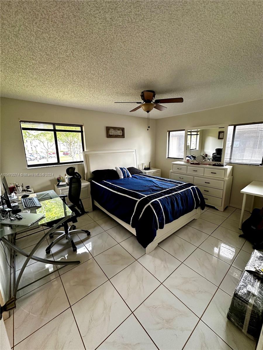 10597 E Clairmont Cir 212, Tamarac, Florida 33321, 2 Bedrooms Bedrooms, ,2 BathroomsBathrooms,Residential,For Sale,10597 E Clairmont Cir 212,A11479274