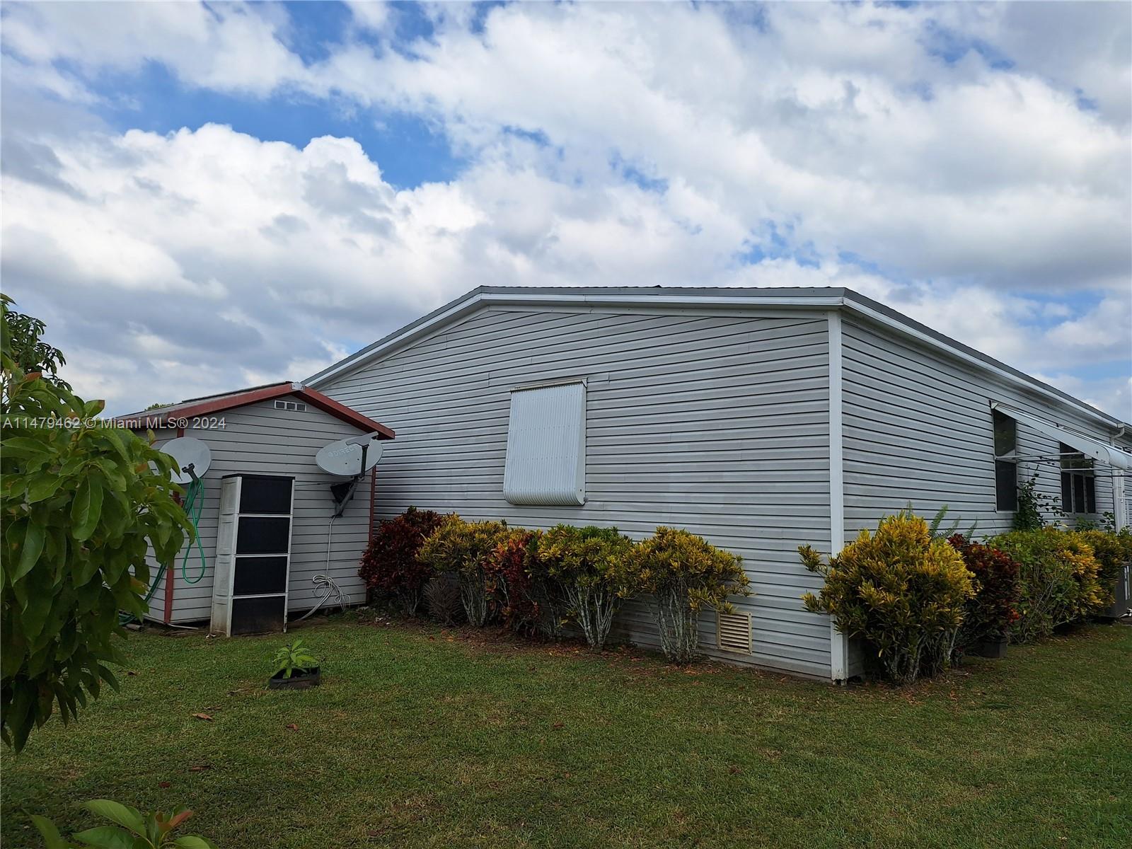 35303 SW 180th Ave Lot 395, Homestead, Florida 33034, 4 Bedrooms Bedrooms, ,2 BathroomsBathrooms,Residential,For Sale,35303 SW 180th Ave Lot 395,A11479462
