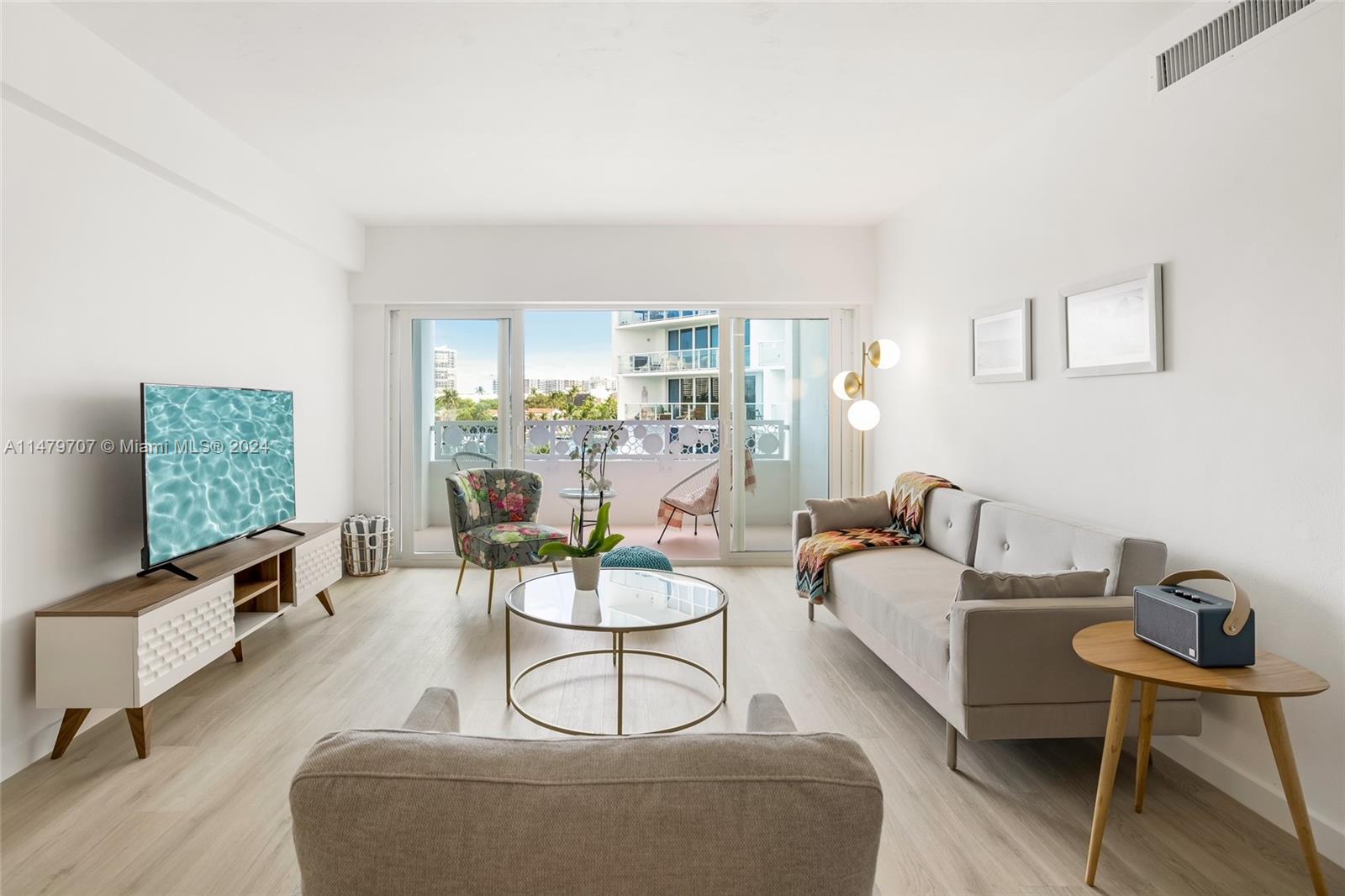 9881 E Bay Harbor Dr 302, Bay Harbor Islands, Florida 33154, 1 Bedroom Bedrooms, ,1 BathroomBathrooms,Residentiallease,For Rent,9881 E Bay Harbor Dr 302,A11479707