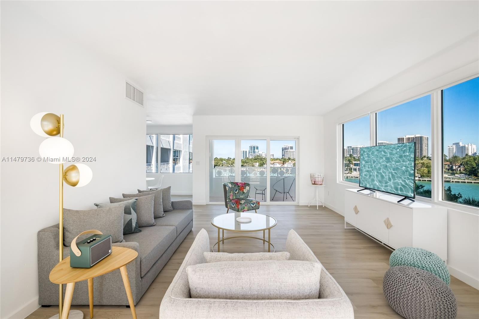 9881 E Bay Harbor Dr 301, Bay Harbor Islands, Florida 33154, 2 Bedrooms Bedrooms, ,2 BathroomsBathrooms,Residentiallease,For Rent,9881 E Bay Harbor Dr 301,A11479736