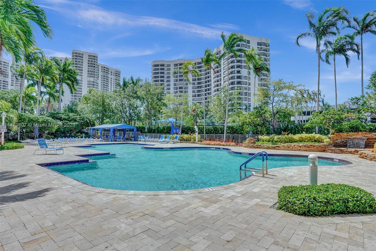 3500 Mystic Pointe Dr 308, Aventura, FL 33180, 3 Bedrooms Bedrooms, ,3 BathroomsBathrooms,Residential,For Sale,Mystic Pointe Dr,A11479807