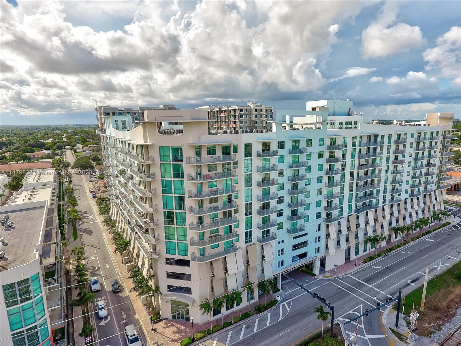 140 S Dixie Hwy #403 For Sale A11479833, FL