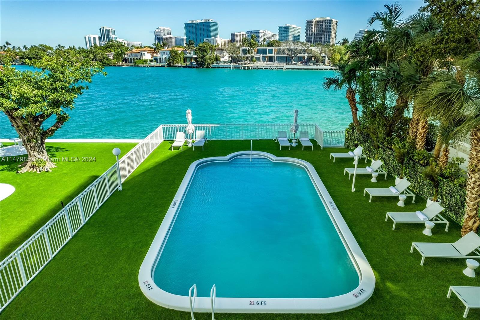 9881 E Bay Harbor Dr 303, Bay Harbor Islands, Florida 33154, 1 Bedroom Bedrooms, ,1 BathroomBathrooms,Residentiallease,For Rent,9881 E Bay Harbor Dr 303,A11479852