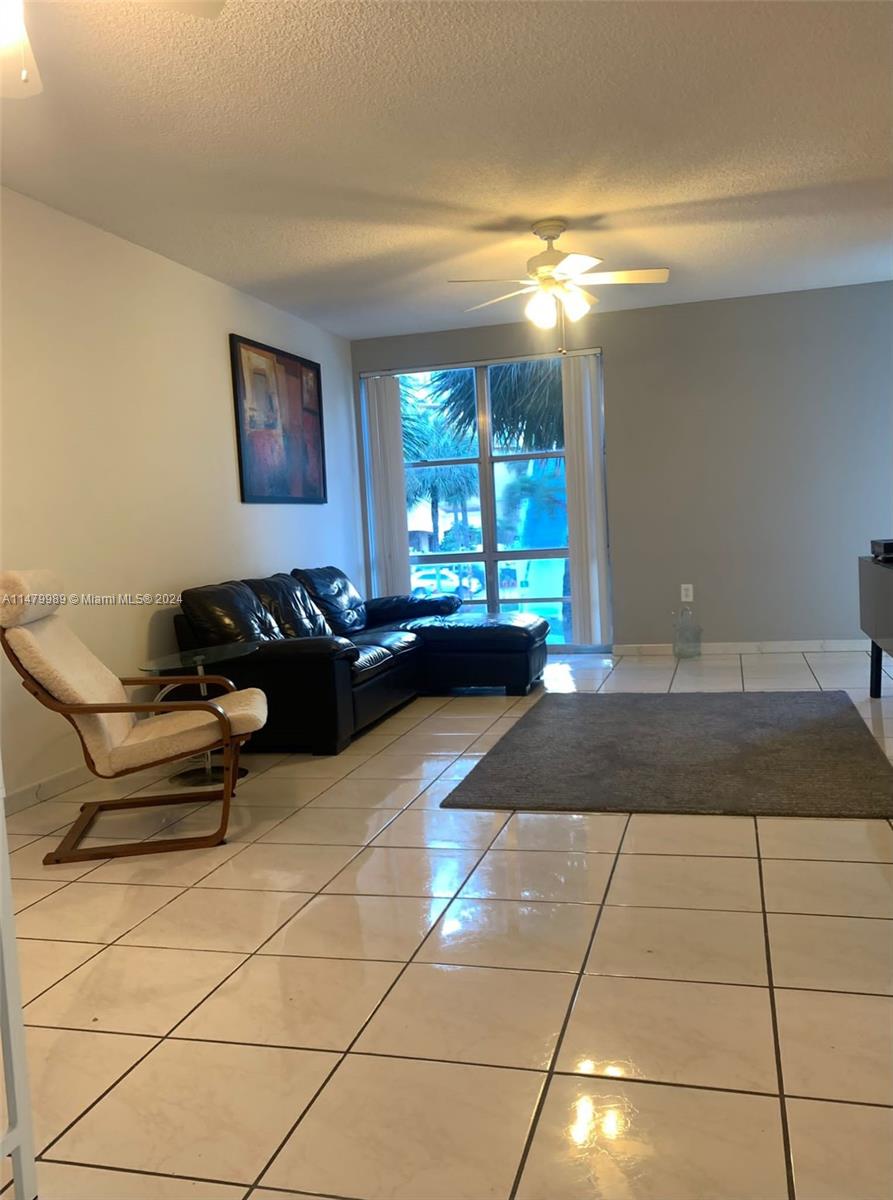 200 177th Dr, Sunny Isles Beach, FL, 33160 United States, 1 Bedroom Bedrooms, ,1 BathroomBathrooms,Residential,For Sale,177th Dr,A11479989