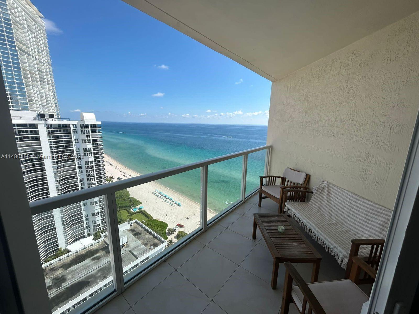 Beautiful 2 bdr + den with ocean view, fully finished. Ready to move in, in a heart of Sunny Isles. Close to the restaurants, shopping malls, playground
Available July 1,2024
STR-02674