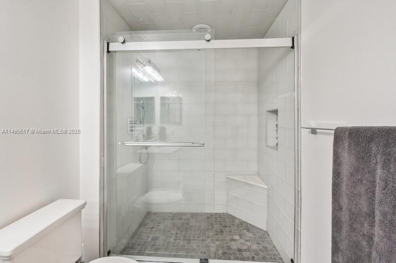 511 5th Ave, Fort Lauderdale, FL, 33301 United States, 2 Bedrooms Bedrooms, ,2 BathroomsBathrooms,Residential,For Sale,5th Ave,A11480517