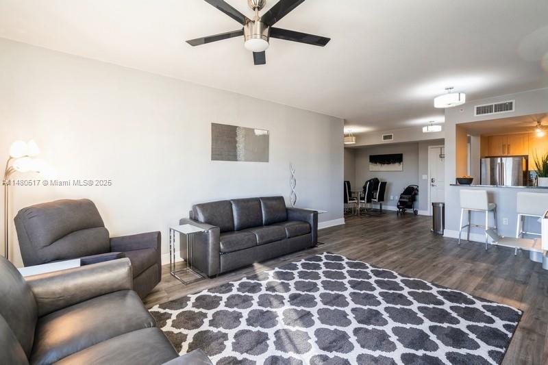 511 5th Ave, Fort Lauderdale, FL, 33301 United States, 2 Bedrooms Bedrooms, ,2 BathroomsBathrooms,Residential,For Sale,5th Ave,A11480517