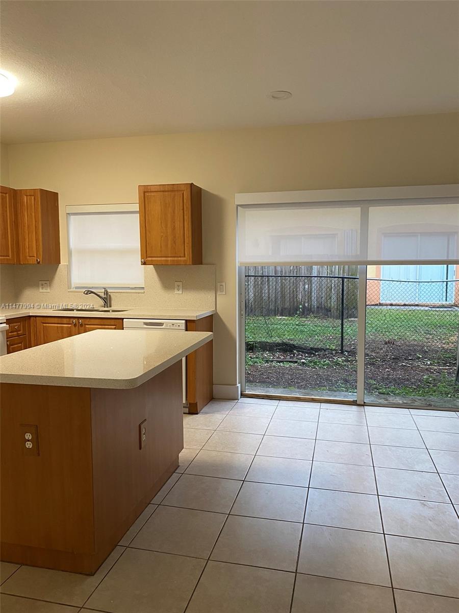 2929 SE 15th Ter 2929, Homestead, Florida 33035, 2 Bedrooms Bedrooms, ,2 BathroomsBathrooms,Residential,For Sale,2929 SE 15th Ter 2929,A11477994
