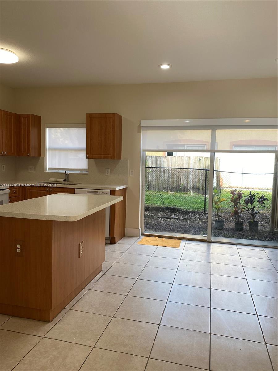 2929 SE 15th Ter 2929, Homestead, Florida 33035, 2 Bedrooms Bedrooms, ,2 BathroomsBathrooms,Residential,For Sale,2929 SE 15th Ter 2929,A11477994