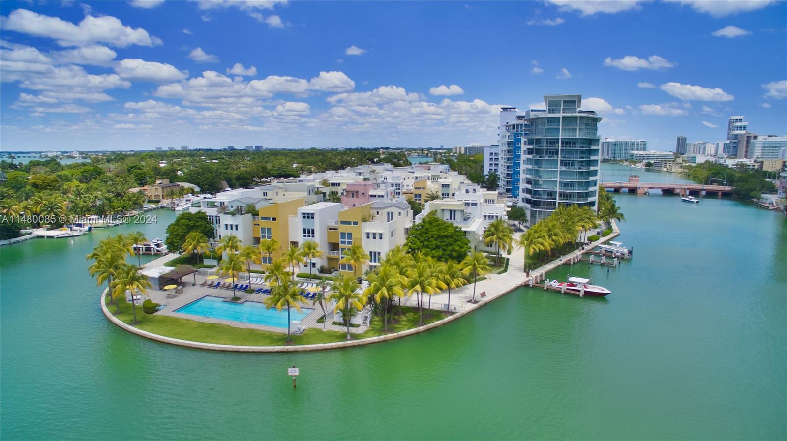 6010 Aqua Path, Miami Beach, FL, 33141 United States, 5 Bedrooms Bedrooms, ,4 BathroomsBathrooms,Residential,For Sale,Aqua Path,A11480085