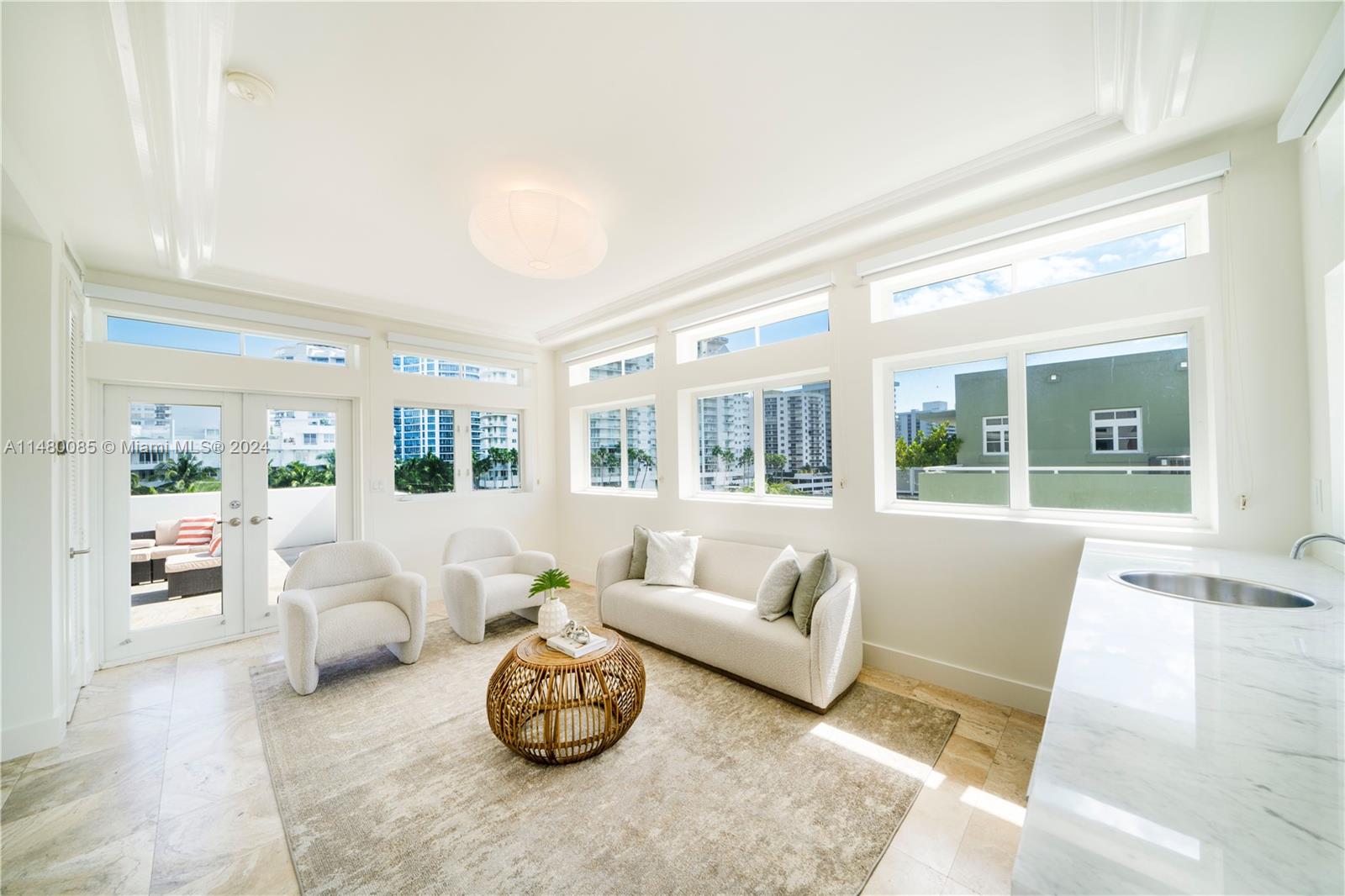 6010 Aqua Path, Miami Beach, FL, 33141 United States, 5 Bedrooms Bedrooms, ,4 BathroomsBathrooms,Residential,For Sale,Aqua Path,A11480085