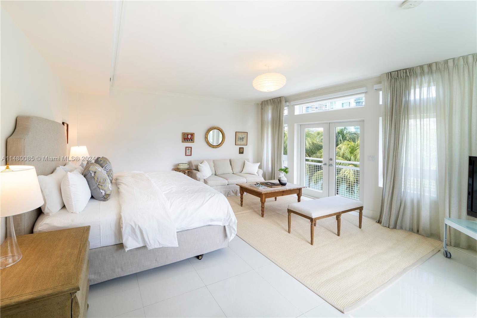 6010 Aqua Path, Miami Beach, FL, 33141 United States, 5 Bedrooms Bedrooms, ,4 BathroomsBathrooms,Residential,For Sale,Aqua Path,A11480085