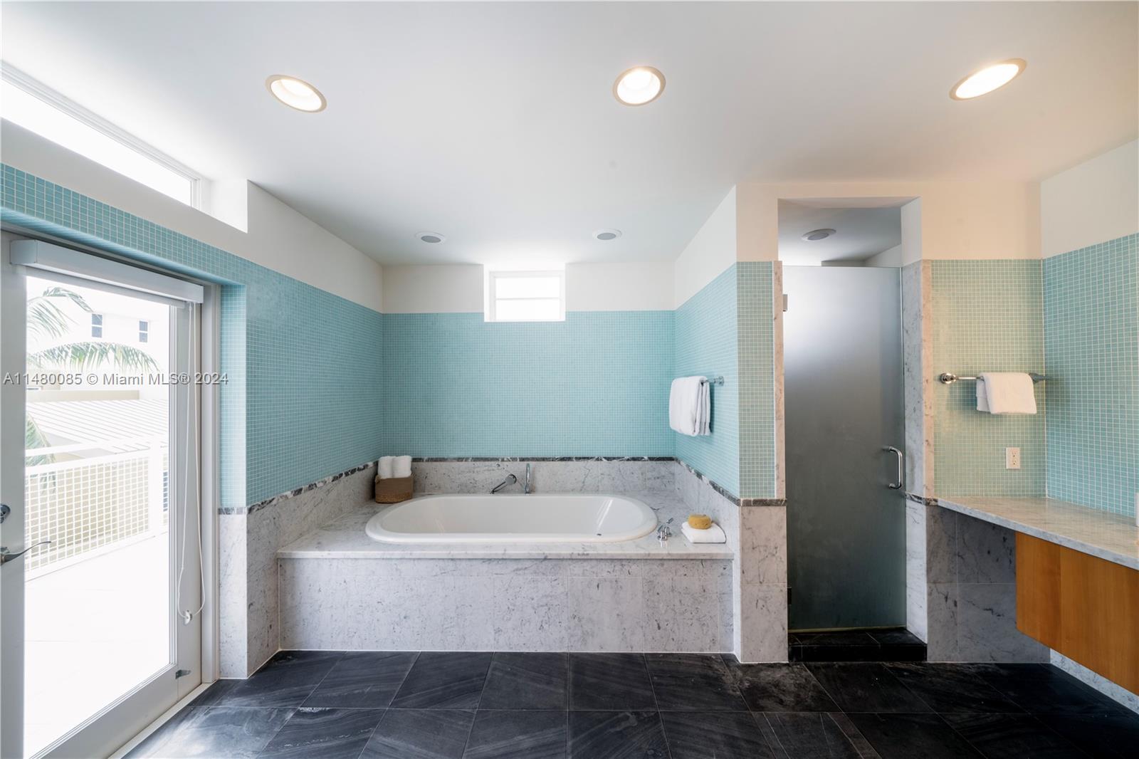 6010 Aqua Path, Miami Beach, FL, 33141 United States, 5 Bedrooms Bedrooms, ,4 BathroomsBathrooms,Residential,For Sale,Aqua Path,A11480085