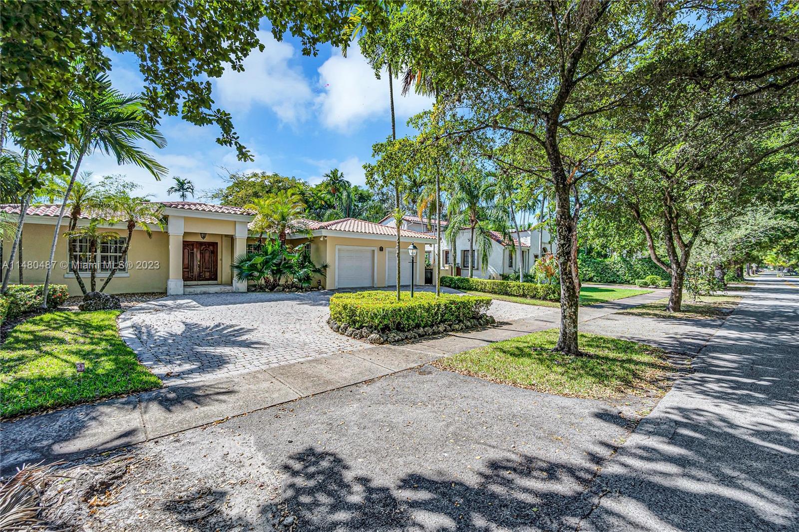 526 Madeira Ave, Coral Gables, Florida 33134, 3 Bedrooms Bedrooms, ,3 BathroomsBathrooms,Residential,For Sale,526 Madeira Ave,A11480487
