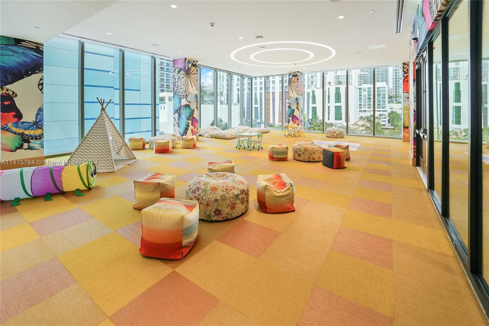 700 26th Terrace, Miami, FL, 33137 United States, 3 Bedrooms Bedrooms, ,4 BathroomsBathrooms,Residential,For Sale,26th Terrace,A11475784