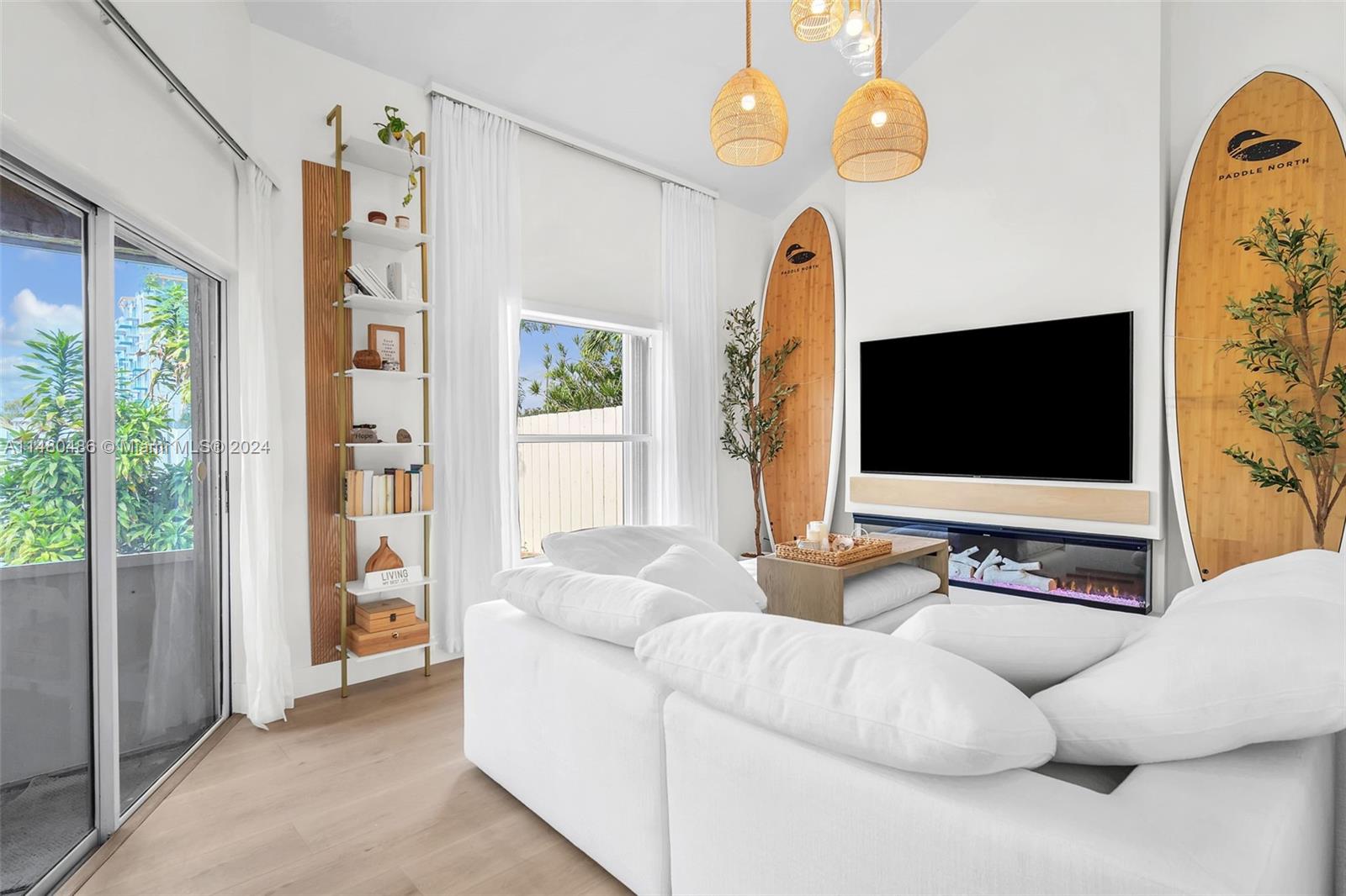 708 SE 3rd Avenue Ext 201, Hallandale Beach, Florida 33009, 2 Bedrooms Bedrooms, ,2 BathroomsBathrooms,Residential,For Sale,708 SE 3rd Avenue Ext 201,A11480486