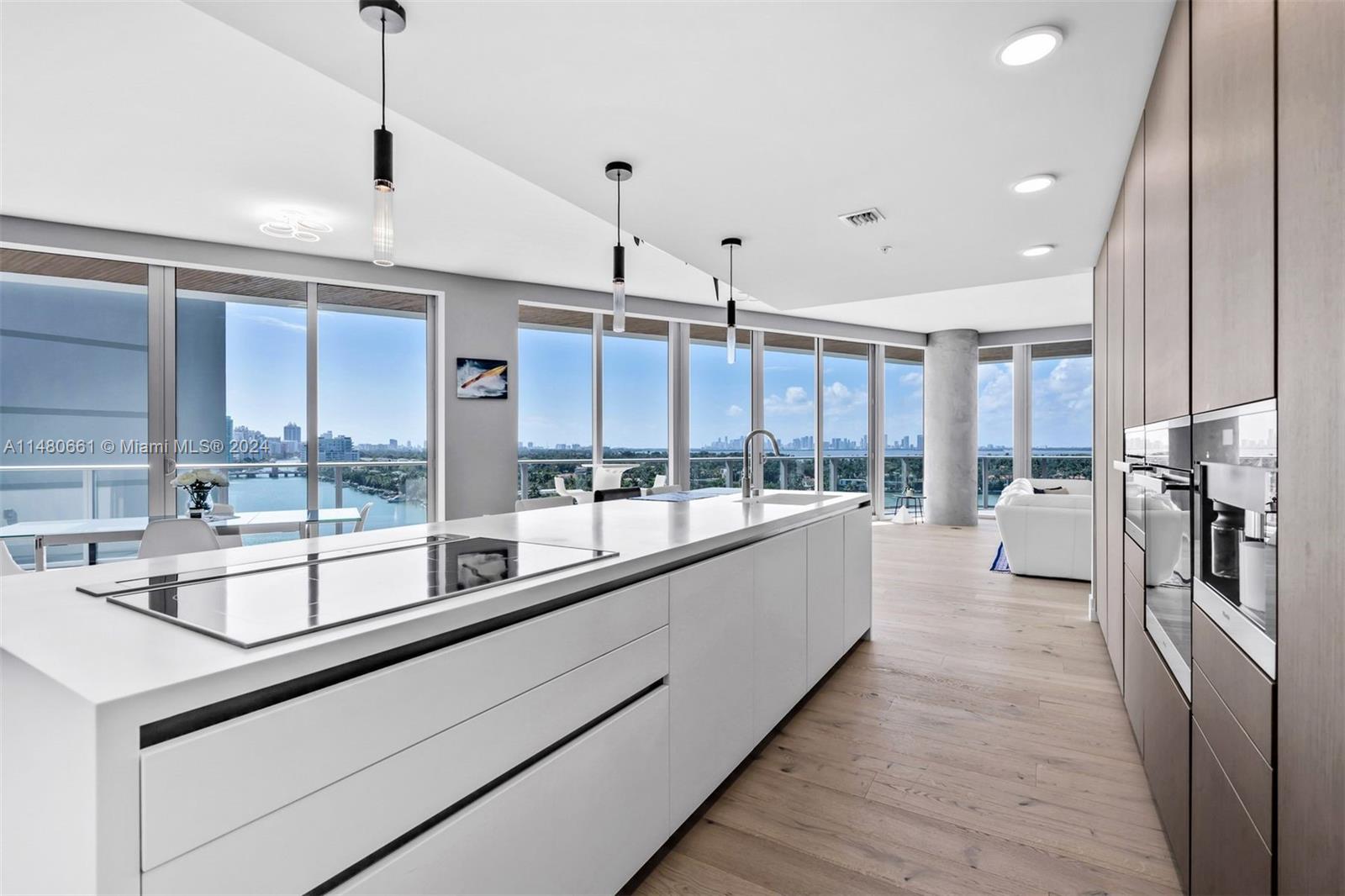 6800 Indian Creek Dr, Miami Beach, FL, 33141 United States, 4 Bedrooms Bedrooms, ,3 BathroomsBathrooms,Residential,For Sale,Indian Creek Dr,A11480661